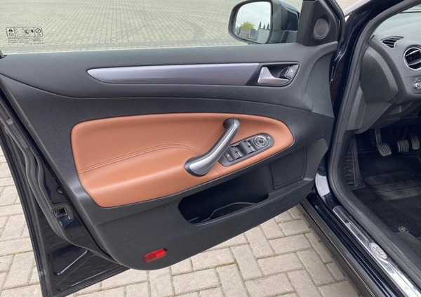 Ford Mondeo cena 29900 przebieg: 218000, rok produkcji 2011 z Kutno małe 781